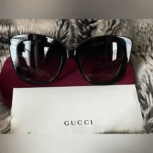 Gucci | Accessories | Brand New Gucci Tortoise Luxury  display picture 1